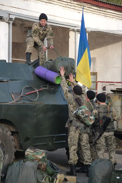В зону АТО вирушило близько 50 спецпризначенців зі Львова (Відео) — фото 3