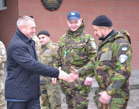 «Ласкаво просимо додому!»: транспортні правоохоронці повернулись з зони АТО (Фоторепортаж) — фото 1