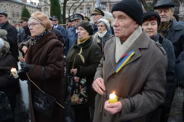 Львів вшанував пам’ять жертв Голодомору (Фоторепортаж) — фото 6