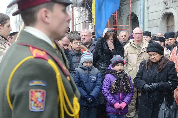 У Львові попрощалися з бійцем АТО Андрієм Юргою, який добровільно пішов воювати на Схід (Фоторепортаж) — фото 7