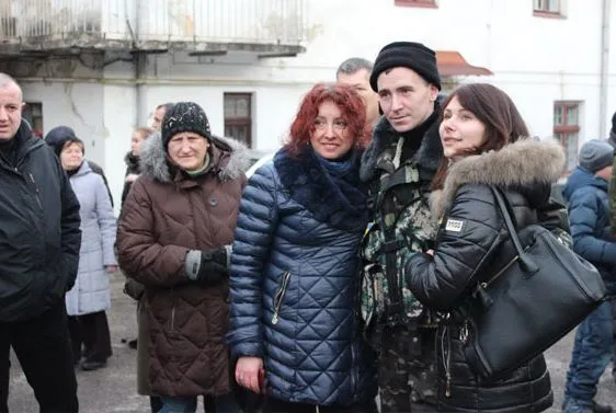 Правоохоронці Львівщини вирушили у зону проведення АТО (Фоторепортаж) — фото 1