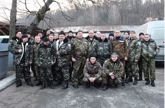 Правоохоронці Львівщини вирушили у зону проведення АТО (Фоторепортаж) — фото 9