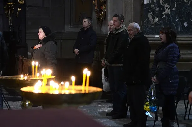 У Львові попрощались із Героєм АТО Андрієм Лозинським (Фото) — фото 4