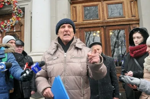 Сьогодні шахтарі пікетували Львівську ОДА (Фоторепортаж) — фото 2
