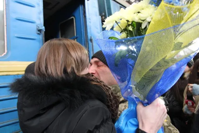 До Львова із зони АТО повернулися 350 бійців 24-ї бригади (Фоторепортаж) — фото 6