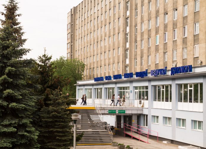 лікарня