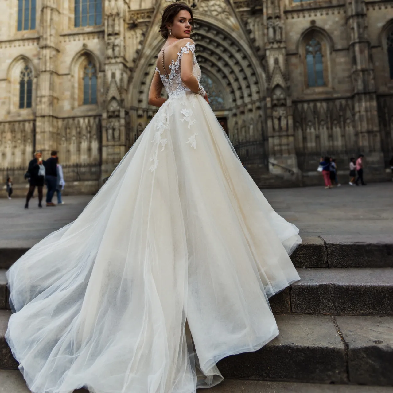 Весільний салон "Wedding Studio Barbir" ("Веддінг Студіо Барбір")