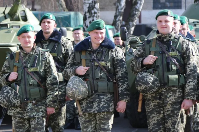 Зі Львова відправили близько 300 добровольців-прикордонників для захисту східного кордону України (Фоторепортаж) — фото 3