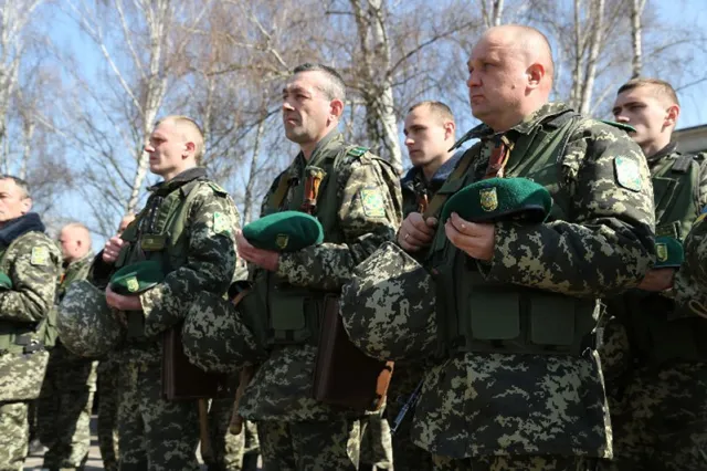Зі Львова відправили близько 300 добровольців-прикордонників для захисту східного кордону України (Фоторепортаж) — фото 7