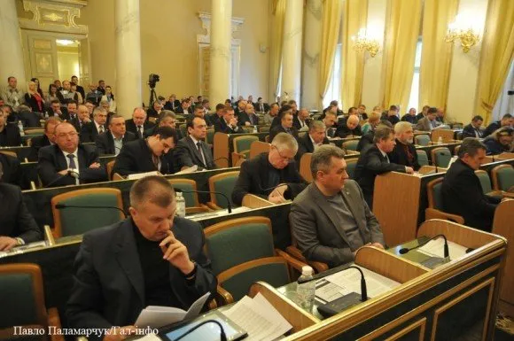 Вперше за кілька місяців на сесії Львівської обласної ради був присутній голова Львівської ОДА (Фоторепортаж) — фото 4