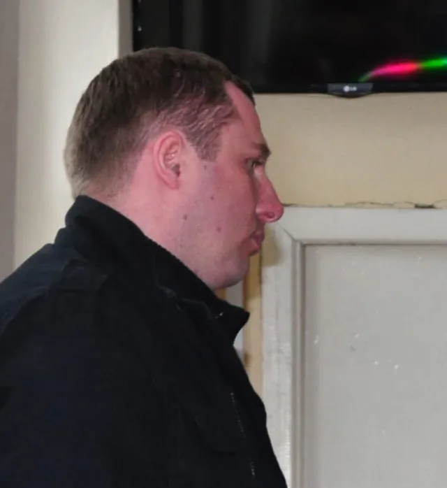 Районний суд відпустив на волю міліціонерів, яких звинувачують у катуванні людей (Фоторепортаж) — фото 4