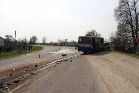 В ДТП на Львівщині загинуло двоє людей (Фото) — фото 2