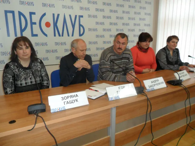 Скандал навколо Привокзального ринку набирає обертів (Фоторепортаж) + (Відео) — фото 4