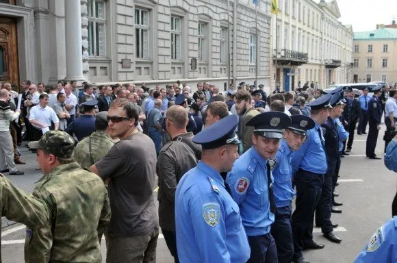 У Львові вкотре пікетували ОДА (Фоторепортаж) + (Відео) — фото 6