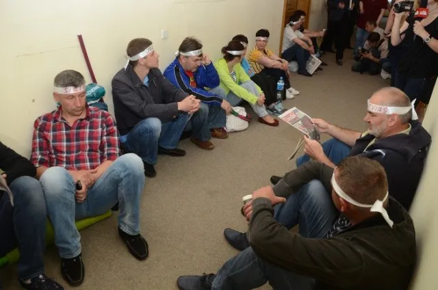 Сьогодні під кабінетом Садового, стоматологи оголосили голодування (Фоторепортаж) + (Відео) — фото 7