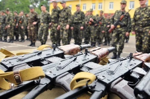 Третій батальйон територіальної оборони присягнув на вірність українському народу (Фоторепортаж) — фото 1