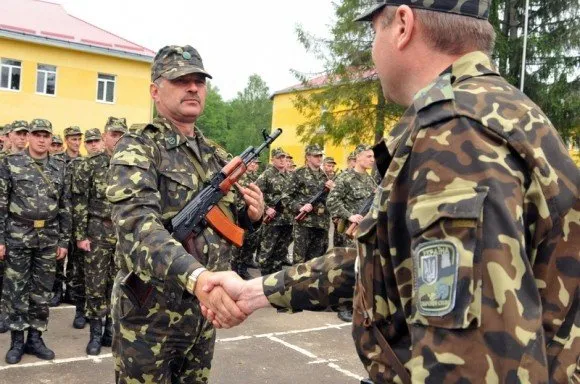 Третій батальйон територіальної оборони присягнув на вірність українському народу (Фоторепортаж) — фото 7