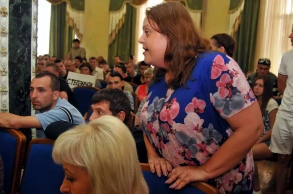 Активісти «Автономного опору» прийшли з пікетом під обласне управління МВС (Фоторепортаж) — фото 8