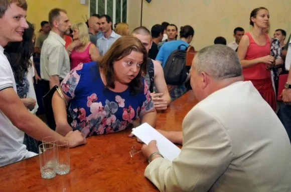 Активісти «Автономного опору» прийшли з пікетом під обласне управління МВС (Фоторепортаж) — фото 9