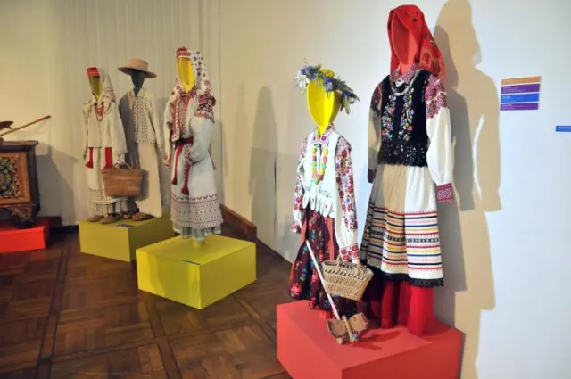 У Львові відкрили виставку «Народне мистецтво Яворівщини ХІХ-ХХІ століть» (Фоторепортаж) — фото 3