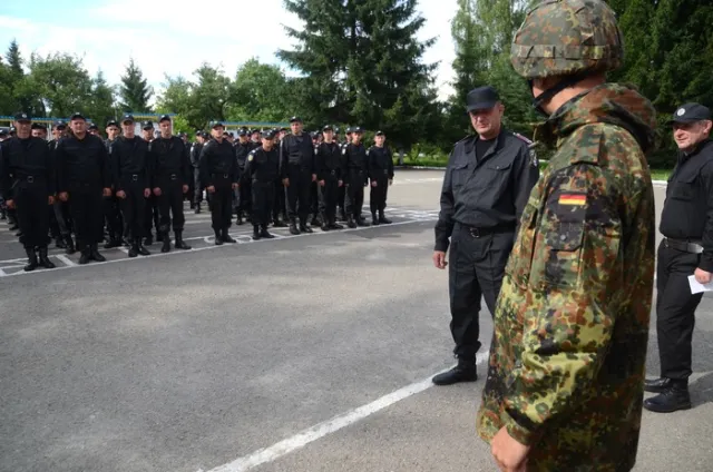 Самооборона закупила для батальйону «Львів» одяг та амуніцію з Німеччини (Фоторепортаж) — фото 6