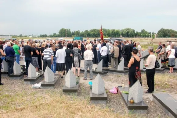У Львові відбулись жалобні заходи, присвяченні дванадцятій річниці Скнилівської трагедії (Фоторепортаж) — фото 9