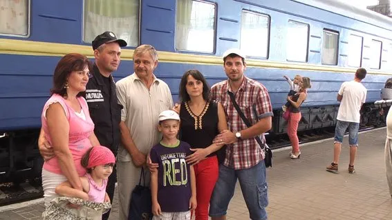 Правоохоронці Львівської залізниці відправилися на схід (Фоторепортаж) + (Відео) — фото 6