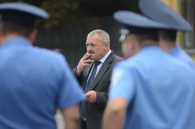 У Львові родичі бійців, котрі несуть службу на Сході у зоні АТО, перекрили трасу, вимагаючи ротації (Фоторепортаж) + (Відео) — фото 5