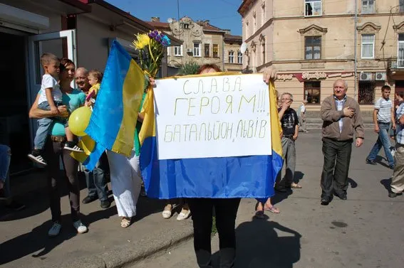 Додому повернулися на короткий відпочинок 62 бійці батальйону «Львів» (Фоторепортаж) — фото 5
