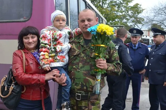 До Львова із зони АТО повернулося понад півсотні правоохоронців (Фоторепортаж) — фото 4