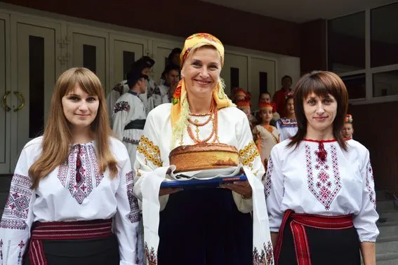 Героїв транспортної міліції, які повернулись із зони АТО зустріли хлібом-сіллю (Фоторепортаж) + (Відео) — фото 1