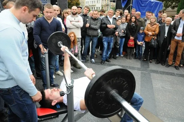 У Львові влаштували атлетичне змагання, вдягнувшись у вишиванки (Фоторепортаж) + (Відео) — фото 5