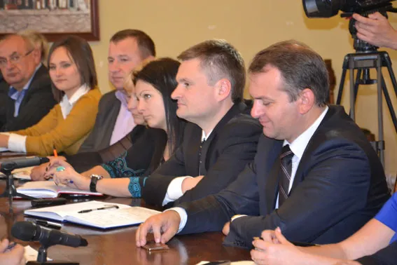 В рамках свого візиту до Львова польські експерти презентували досвід реформування поліції (Фото) — фото 2