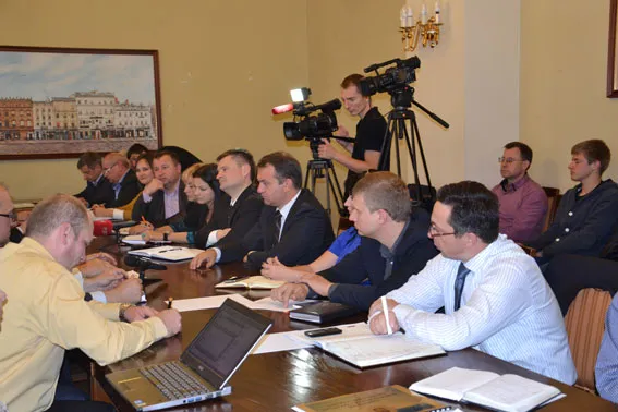 В рамках свого візиту до Львова польські експерти презентували досвід реформування поліції (Фото) — фото 3