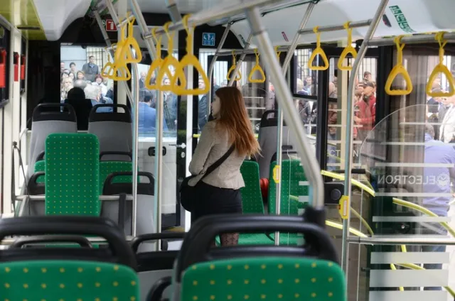 У Львові показали тролейбус марки «Електрон», що наступного тижня вже вийде на маршрут (Фоторепортаж) — фото 4