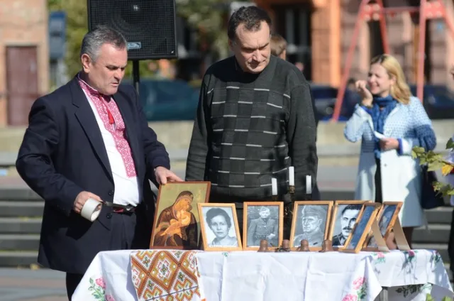 У Львові відбулися урочистості з нагоди 72 річниці з дня створення УПА (Фоторепортаж) — фото 6