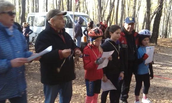 Визначилися переможці відкритого чемпіонату Львівської обласної організації ФСТ «Україна» з велокросу (Фото) — фото 1