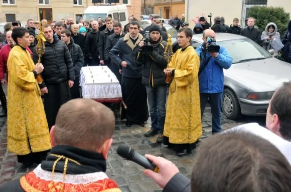 У Львові відбулась урочиста церемонія перепоховання останків першого книгодрукаря Івана Федорова (Фоторепортаж) — фото 3