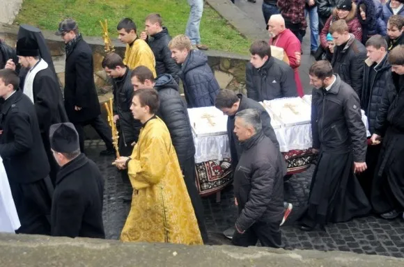 У Львові відбулась урочиста церемонія перепоховання останків першого книгодрукаря Івана Федорова (Фоторепортаж) — фото 6