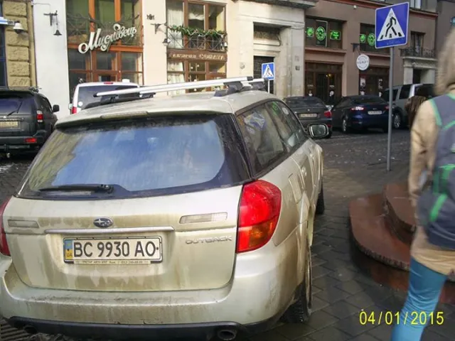 «Авторагулі» у Львові: чи бачить ДАІ скарги у Фейсбуці? (Фото) — фото 3