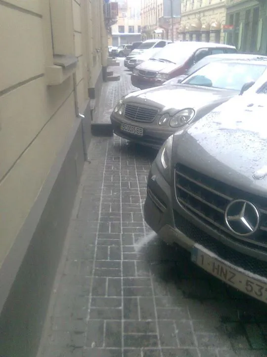 «Авторагулі» у Львові: чи бачить ДАІ скарги у Фейсбуці? (Фото) — фото 4