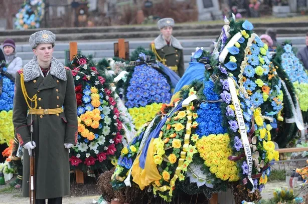 Львів’яни віддали шану воїнам УГА та новітнім героям України (Фоторепортаж) + (Відео) — фото 1