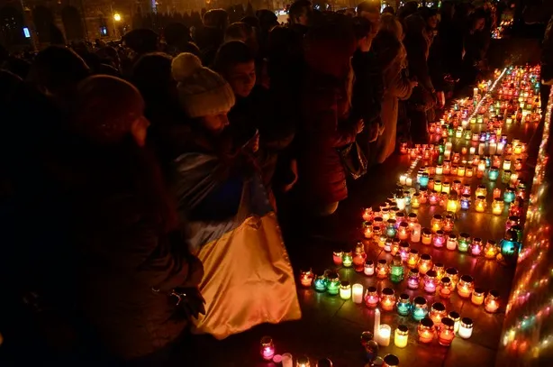 Понад тисячу львів’ян вшанувати пам’ять лідера гурту «Скрябін» Андрія Кузьменка (Фоторепортаж) + (Відео) — фото 6