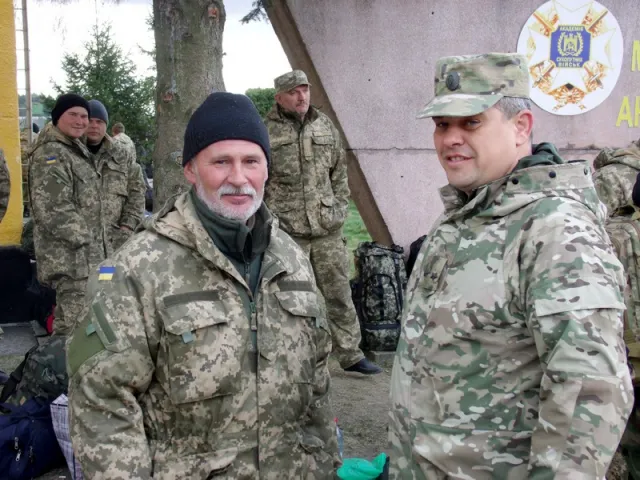 Мобілізовані вже завершили підготовку на Львівщині й вирушають до військових частин (фото) — фото 4