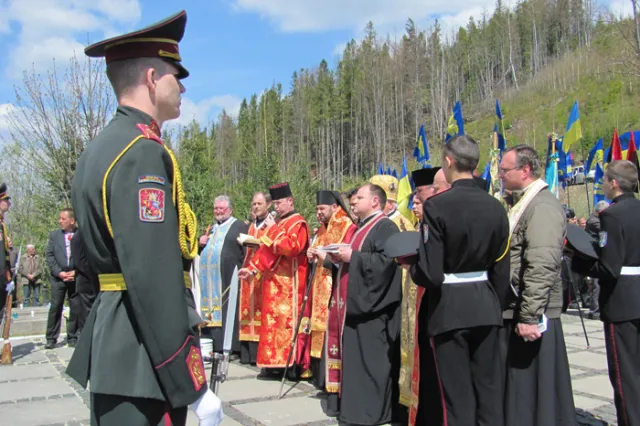На Львівщині вшанували 100-річчя подвигу Січових стрільців (фоторепортаж) + (відео) — фото 6