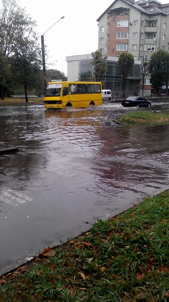 Як, 20 вересня затопило Львів (фото, відео) — фото 4