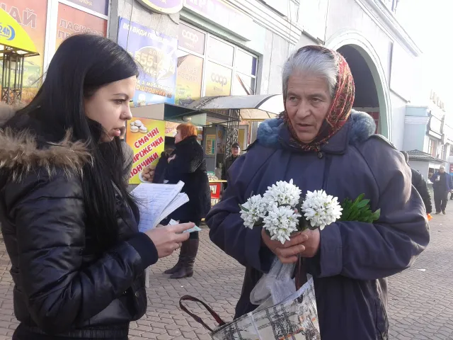 Доля квітів після 8 березня: конфіскація та адміністративна відповідальність — фото 3
